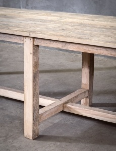 detail-hout-rustieke-tafel